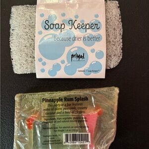 Pineapple Rum Splash Soap with Soap Keeper - Green and Pink